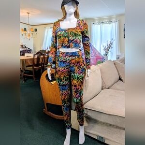 Women’s 2 Piece Neon Graffiti Print Crop Top & Jogger Pants Set L (Fits S/M)